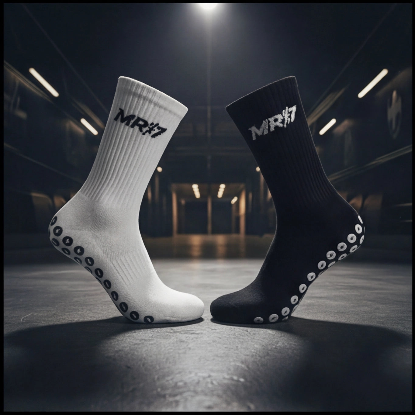 MR7 Pro Grip Socks